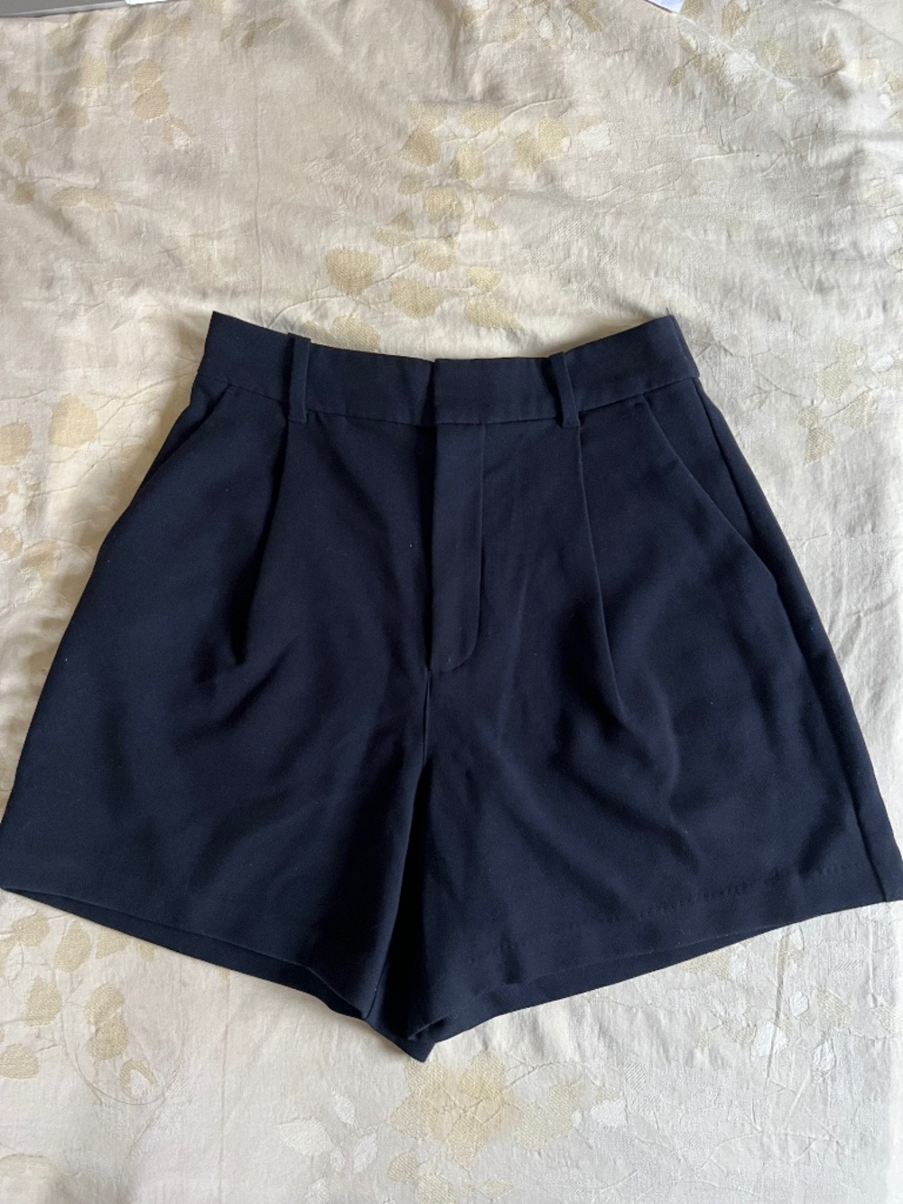 Abercrombie High Rise Tailored Shorts
